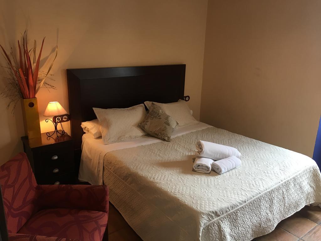 Apartamentos Victoria Bujalance Eksteriør bilde