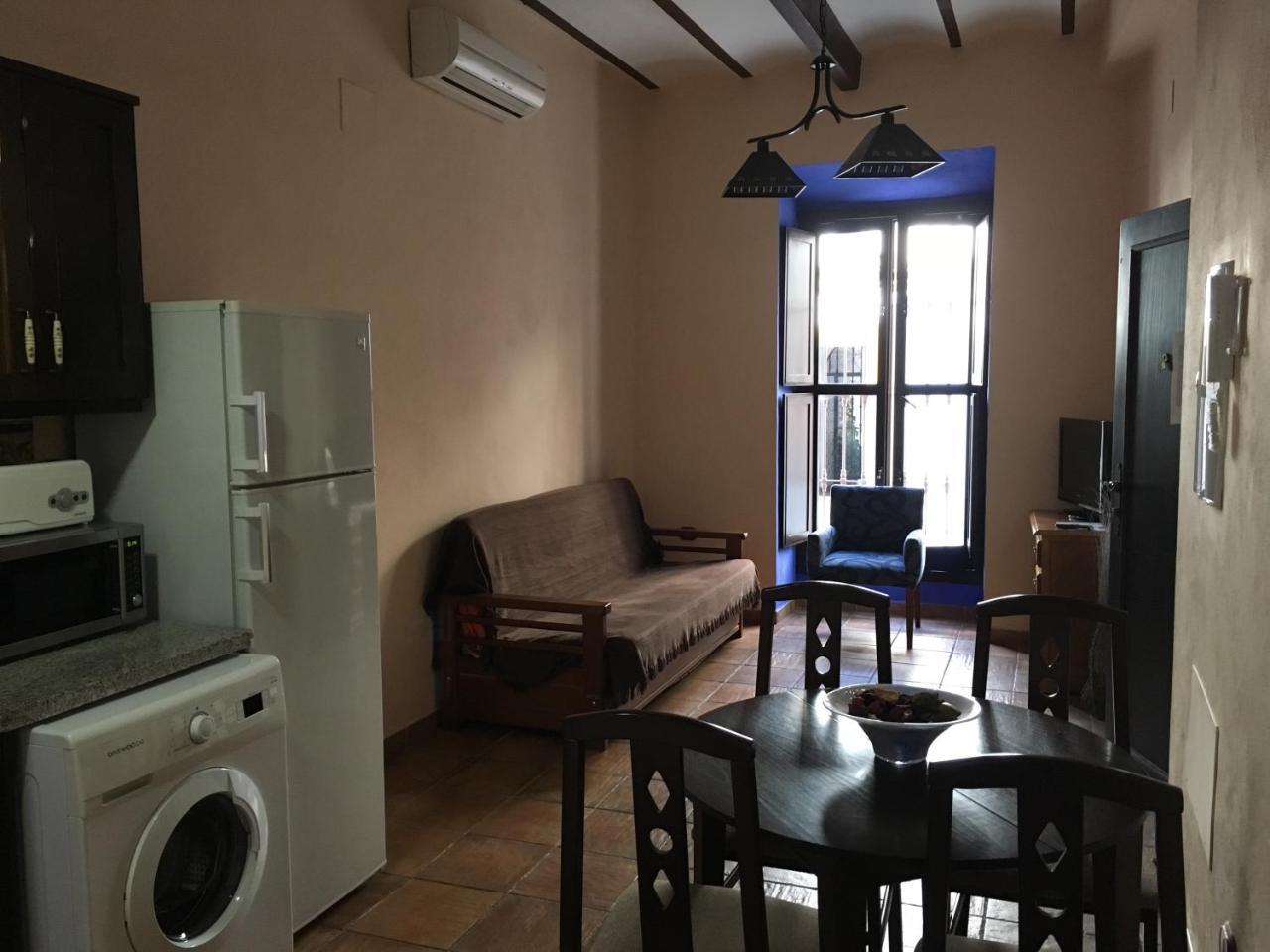 Apartamentos Victoria Bujalance Eksteriør bilde