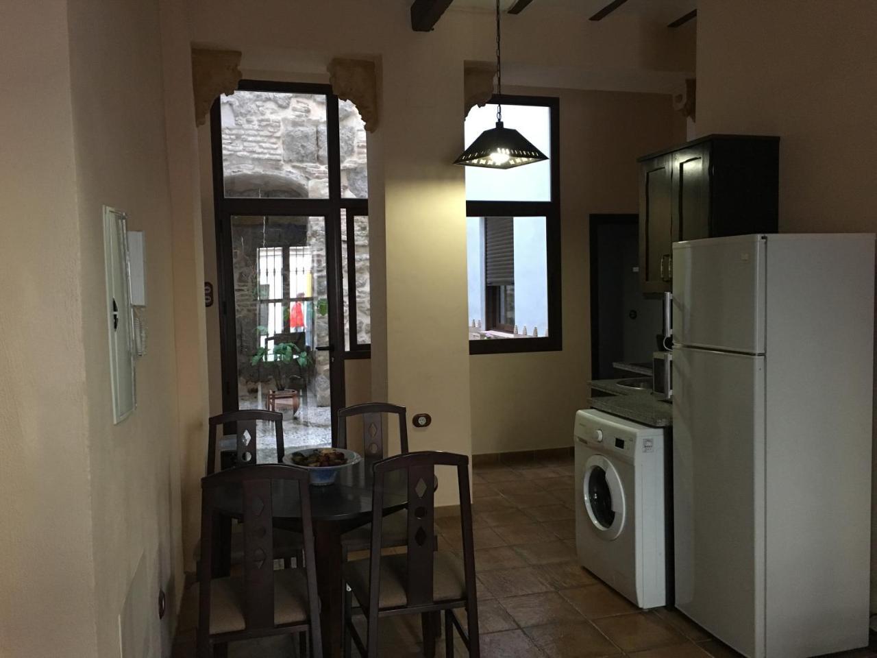 Apartamentos Victoria Bujalance Eksteriør bilde